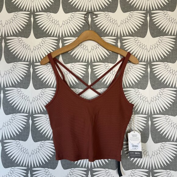 VUORI WOMEN'S RIB CROP TANK ROSEWOOD - Picture 6 of 9